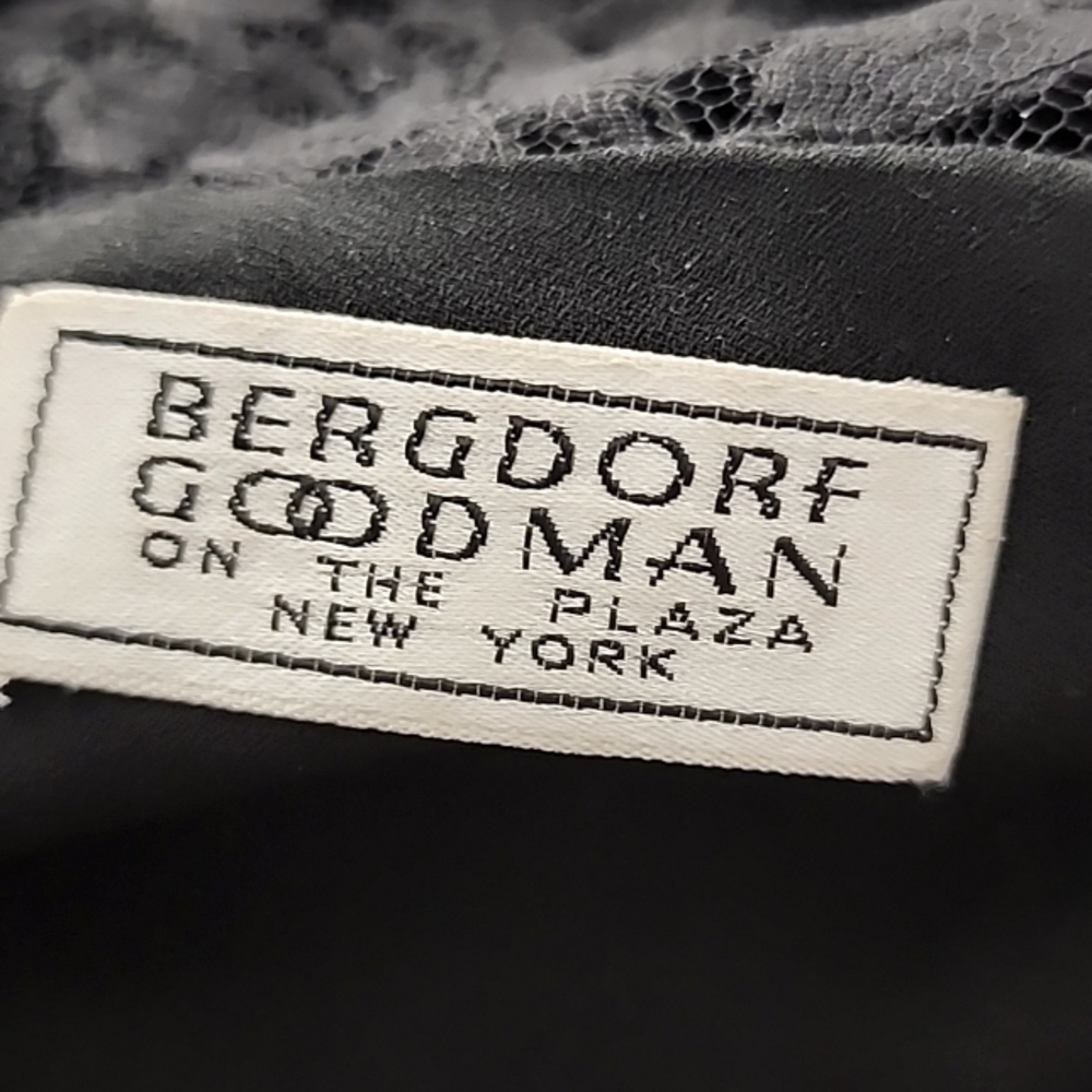 BERGDORF GOODMAN - JENNIFER GEORGE BY NIGHT Black Lace Cocktail Dress, Size 4 - Picture 7 of 9